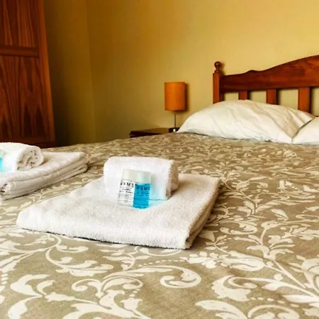 בית נופש Swordfish Ocean View House *